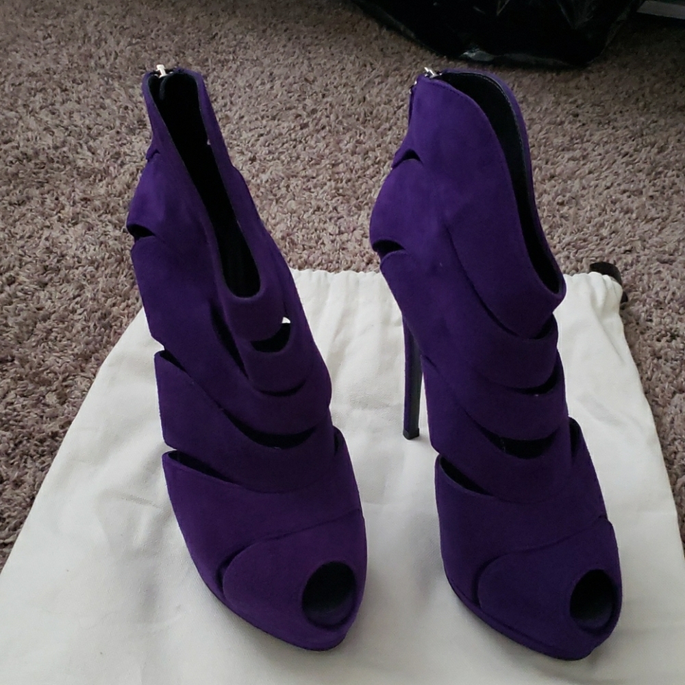 Giuseppe Zanotti Purple booties
